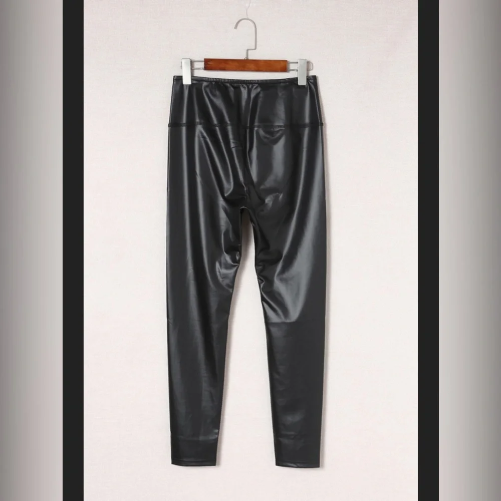 Last 1 ! Black Faux Leather High Rise Leggings - Picture 8 of 13